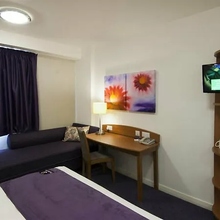 Hotel Premier London Park Wembley