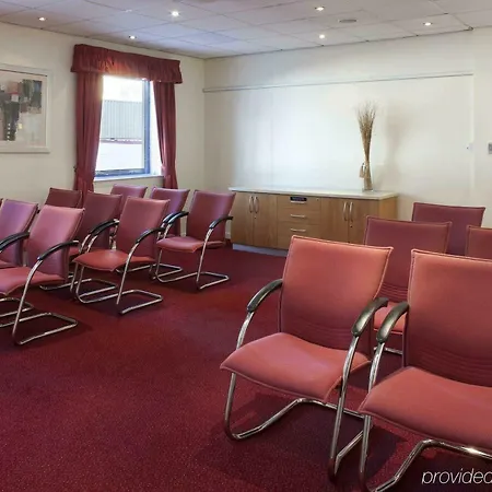 Express Park Royal By Ihg 3*