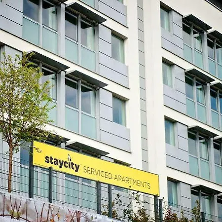 Staycity London Heathrow 4*