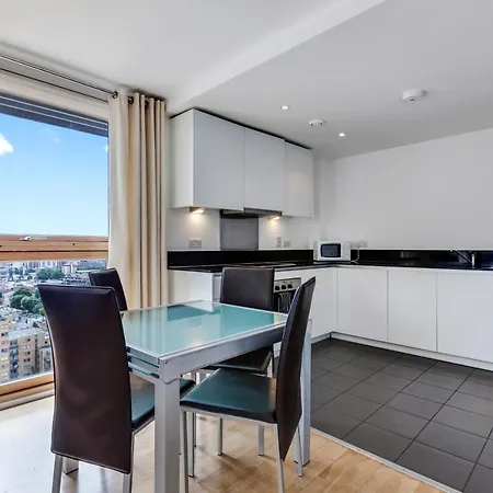 Apartament Phoenix Heights By Bridgestreet *