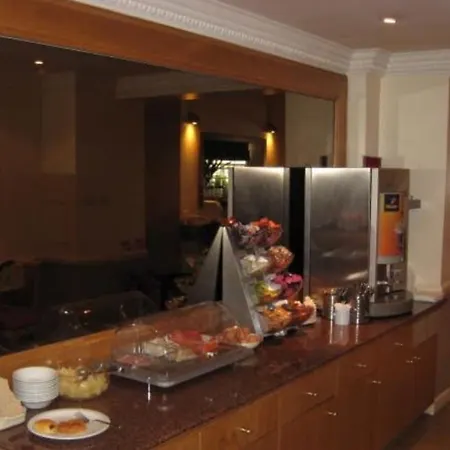 Americana Szálloda 3*
