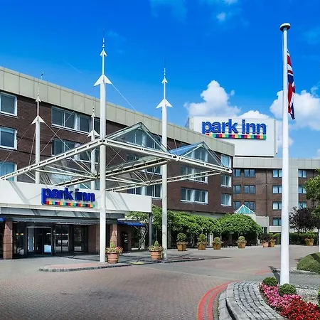 Radisson And Conference Centre London Heathrow 호텔
