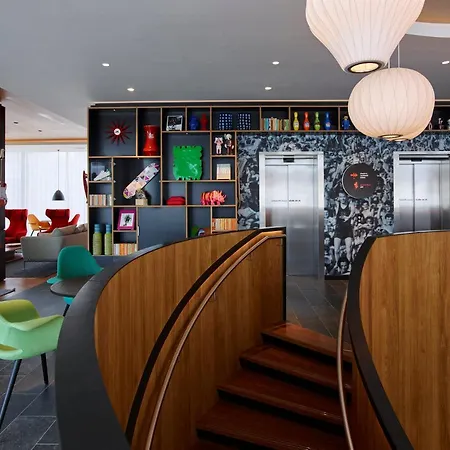Citizenm Shoreditch 4*