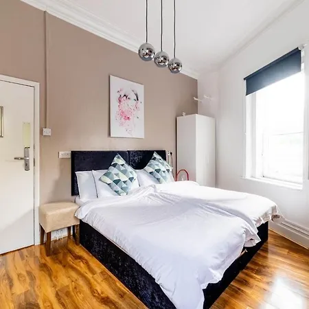 Book A Bed Hostel London
