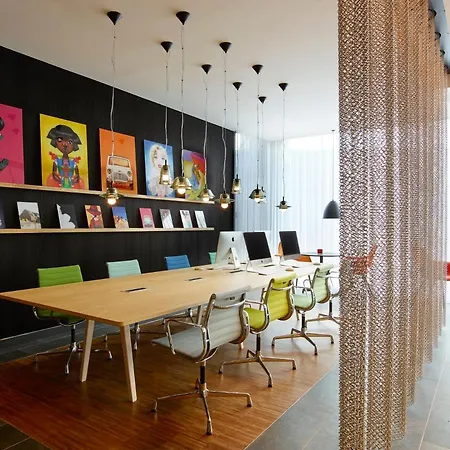 Citizenm Shoreditch 4* Londra