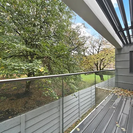 Executive In Bermondsey Free Wifi & Aircon By Aparts London