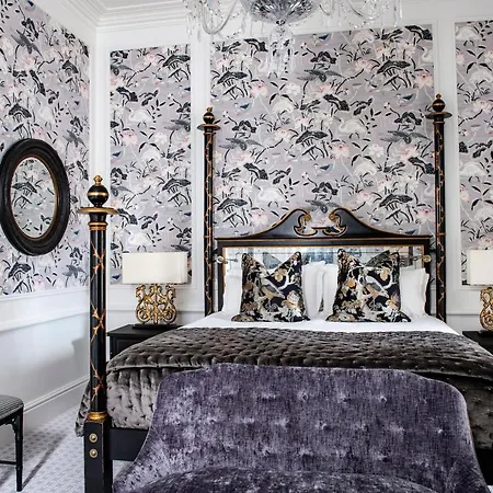 The Kensington Hotel 5*