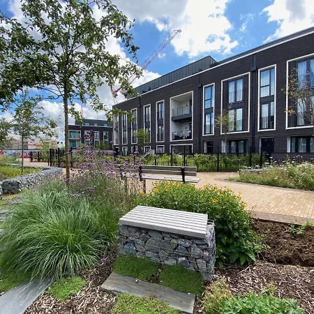 Apartment New Luxury 3-bed In The Heart Of The Olympic Park