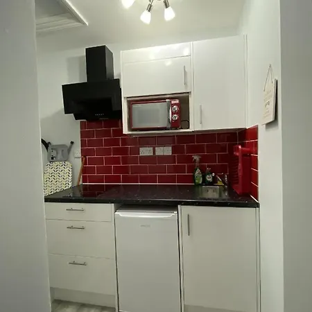 Comfortable - Cosy - Budget In Center Guest house