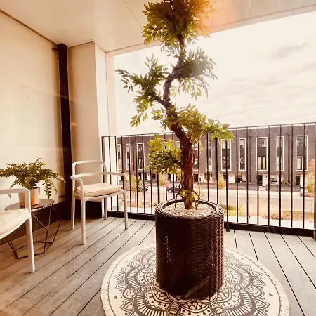 New Luxury 3-bed In The Heart Of The Olympic Park Apartment *