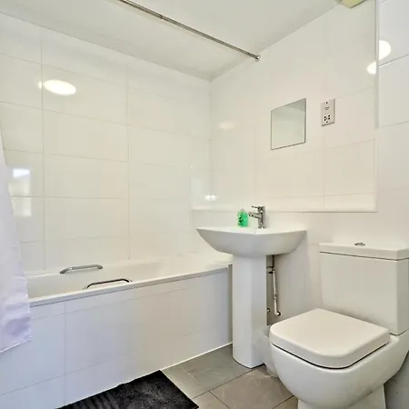 Harlinger Annexe Londyn