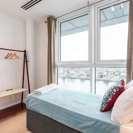 Apartment Premium Excel 3 & 2 Bedrooms *