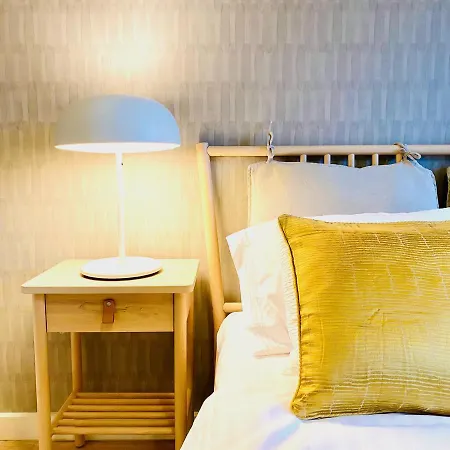 New Luxury 3-bed In The Heart Of The Olympic Park Apartment *