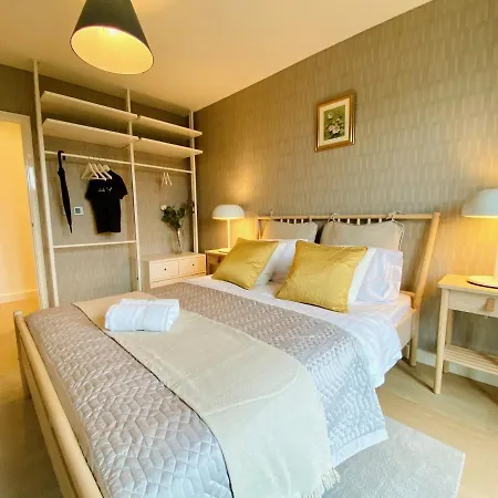 Apartment New Luxury 3-bed In The Heart Of The Olympic Park *