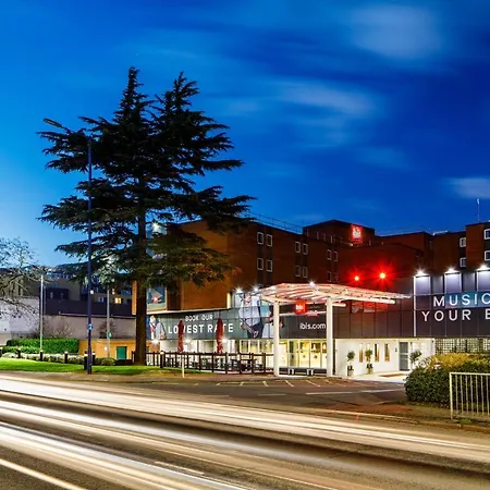 Hotel Ibis London Heathrow Airport