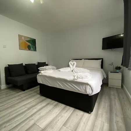 Guest house Comfortable - Cosy - Budget In Center 2*