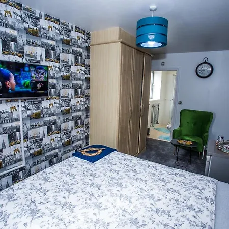 Apartment Dejays London