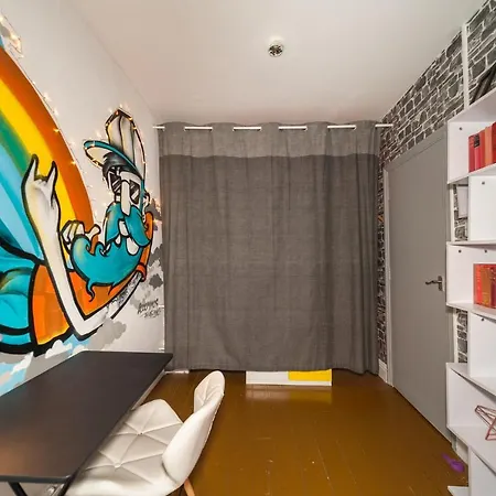 2 Bedroom Roof Terrace With Sauna Jakuzzi And Outdoor Cinema Apartment