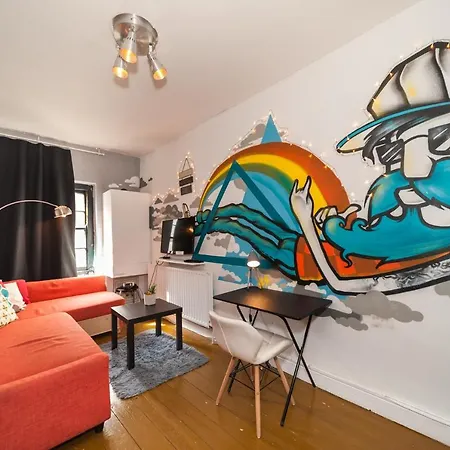 Apartment 2 Bedroom Roof Terrace With Sauna Jakuzzi And Outdoor Cinema *