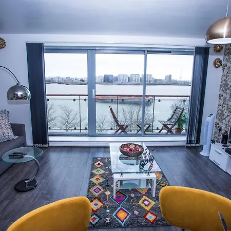 Dejays Apartment *