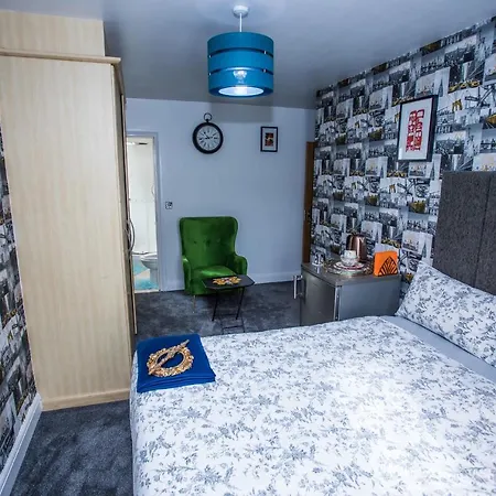Apartment Dejays London
