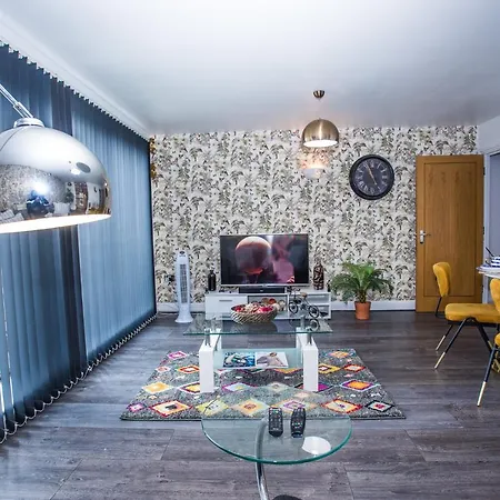 Dejays Apartment London