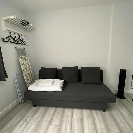 Comfortable - Cosy - Budget In Center London