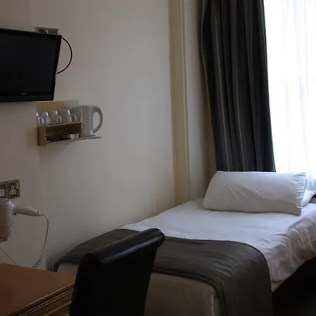 Bed & Breakfast Regency Westend 3*