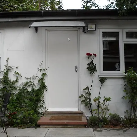 Apartment Bubblesbnb- Lovely 1 Bedroom Studio Flat
