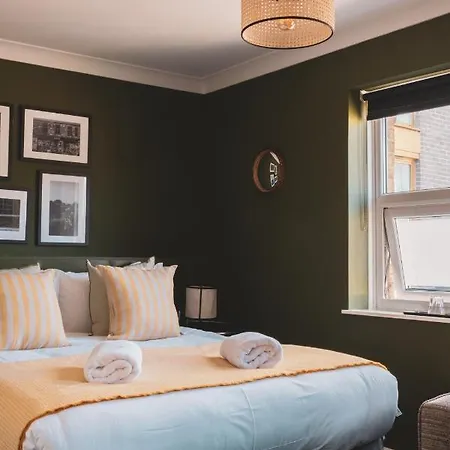 Old Ship Hackney 4*