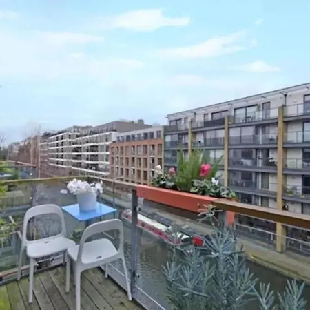 Modern In Central