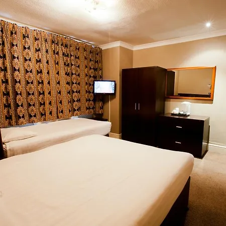 Rossmore Hotel Ilford