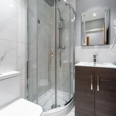 Отель Gainsborough 4*