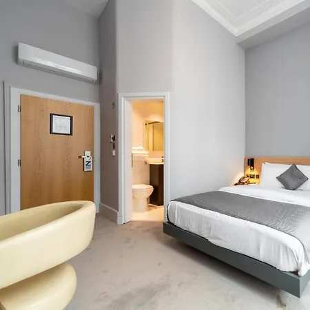 Gainsborough 4*