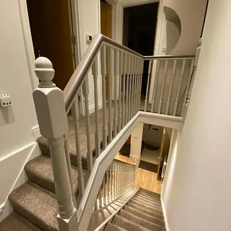 Villa Luxury Sauna Jacuzzi Excel Canary Wharf Zone 2