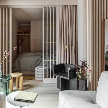 Buckle Street By Locke, Aldgate 런던