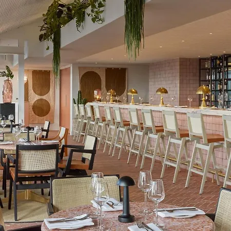 Hotel One Hundred Shoreditch London