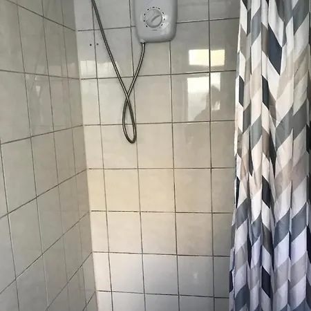 Apartment Bubblesbnb- Lovely 1 Bedroom Studio Flat London