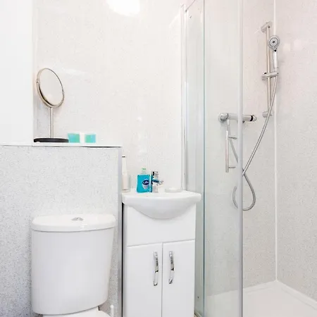 Beautiful 1-bed In Lewisham Apartment *