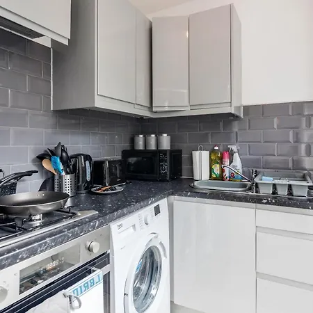 Apartment Beautiful 1-bed In Lewisham London