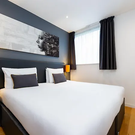 Staycity London Heathrow 4* Hillingdon