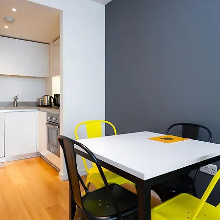 Staycity London Heathrow 4* Hillingdon