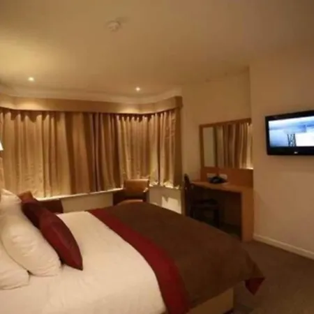 Oyo Luton