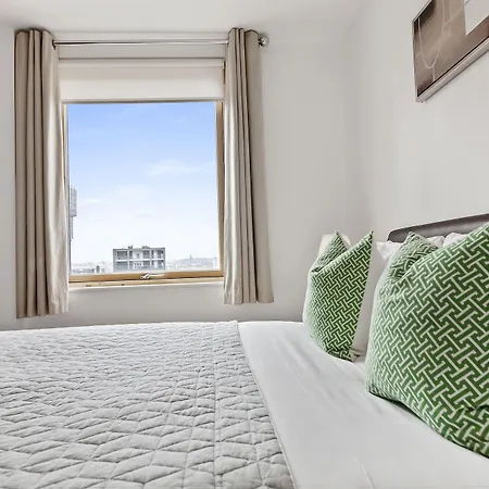 Phoenix Heights By Bridgestreet Apartament