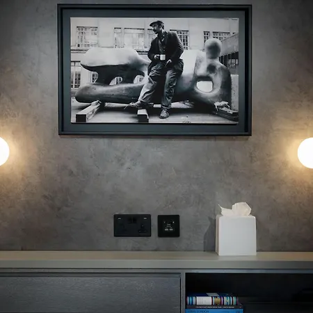 Hart Shoreditch London, Curio Collection By Hilton 4* London