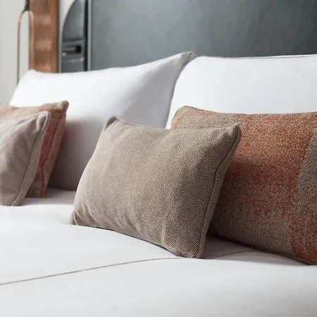 Hart Shoreditch London, Curio Collection By Hilton Hotel London