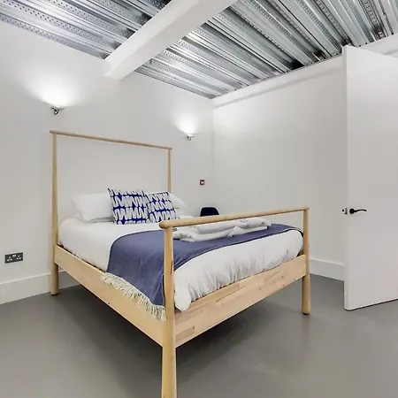 The Bethnal Place - Lovely 2bdr Flat *