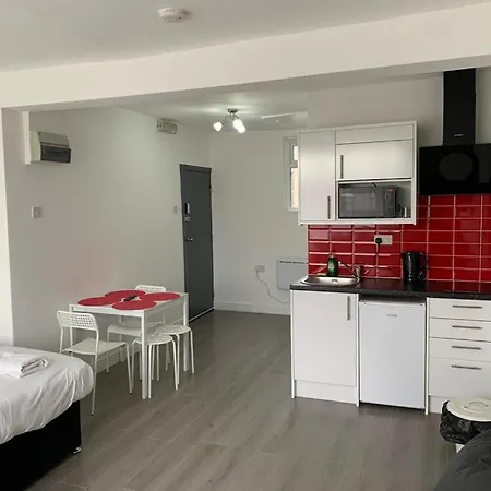 Comfortable - Cosy - Budget In Center Guest house London