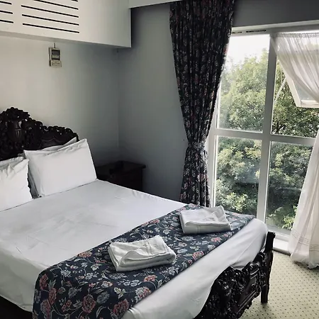 Otel My Place