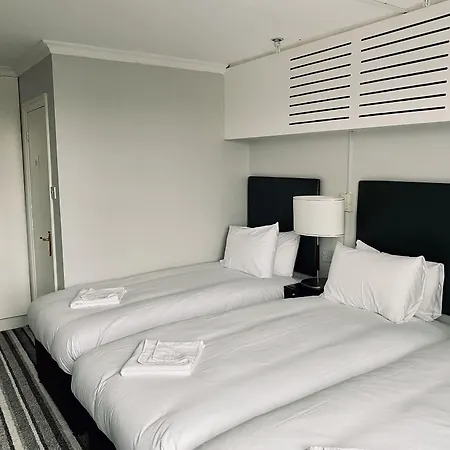 Otel My Place